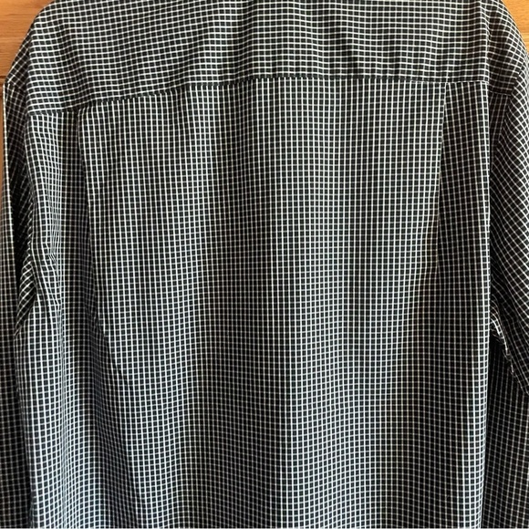 Van Heusen Travelers performance stretch Men's Black and White Checkered Shirt L - Picture 5 of 9